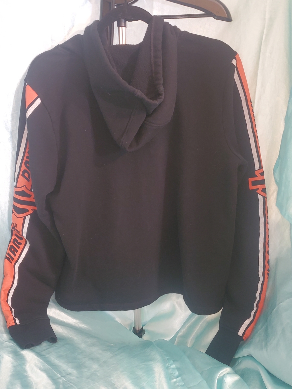 Harley-Davidson Women's Black Hoodie with Orange Sleeve Stripes ,Thumb Holes XL - Picture 4 of 8